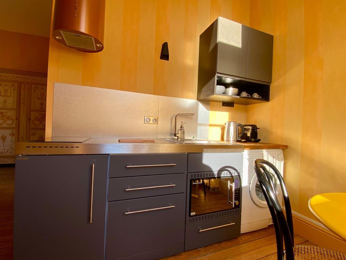 Demeure Saint Louis Historic Manor, City 700M, Parking,A C,Clim,Wifi, Heated Pool, City View Carcassonne Eksteriør billede