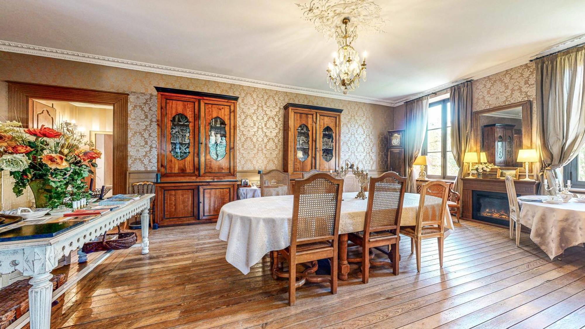 Demeure Saint Louis Historic Manor, City 700M, Parking,A C,Clim,Wifi, Heated Pool, City View Carcassonne Eksteriør billede